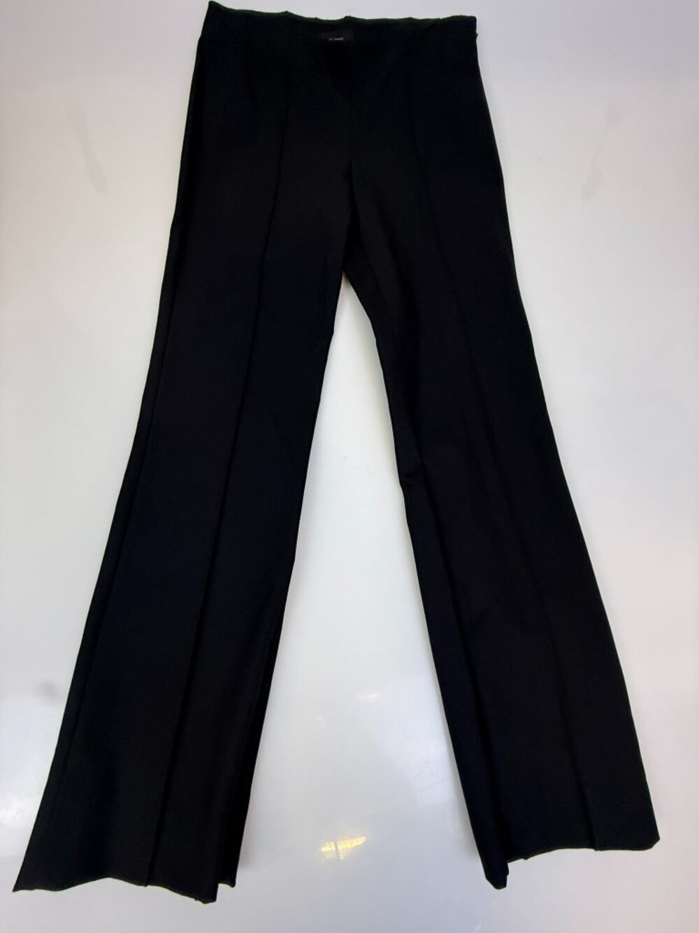 Theory Black Demetria Flared Stretch-Wool Pants J2-29